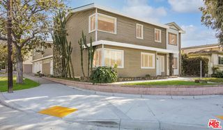 8100 W 83rd Street, Playa Del Rey (los Angeles), CA 90293