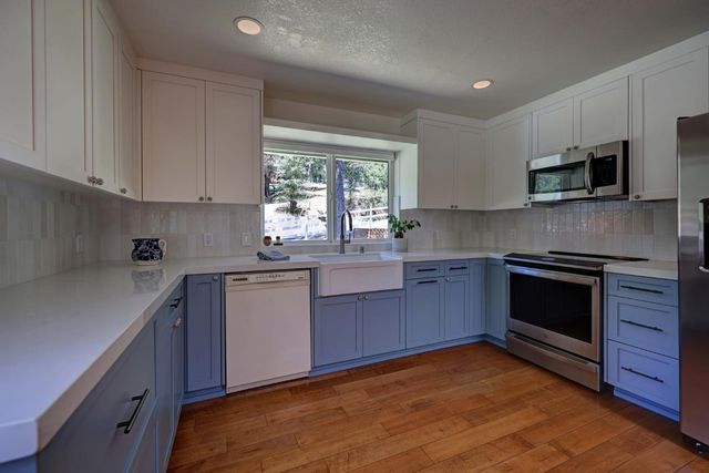17000 Loganberry Ct, Meadow Vista, CA 95722