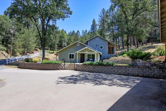 17000 Loganberry Ct, Meadow Vista, CA 95722