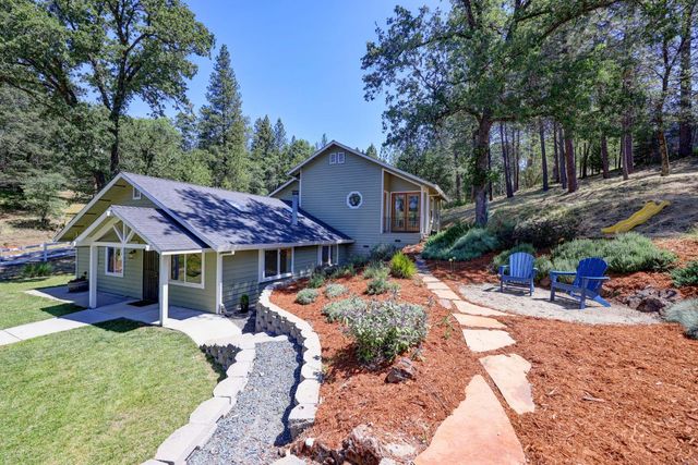 17000 Loganberry Ct, Meadow Vista, CA 95722