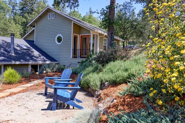 17000 Loganberry Ct, Meadow Vista, CA 95722