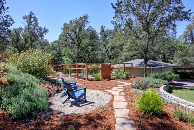 17000 Loganberry Ct, Meadow Vista, CA 95722