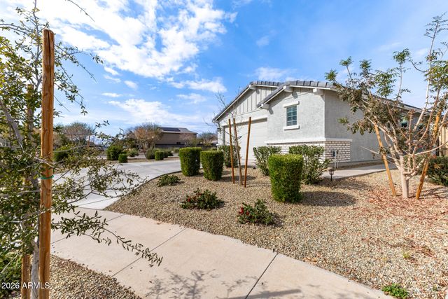 17486 W VIA DE LUNA Drive, Surprise, AZ 85387