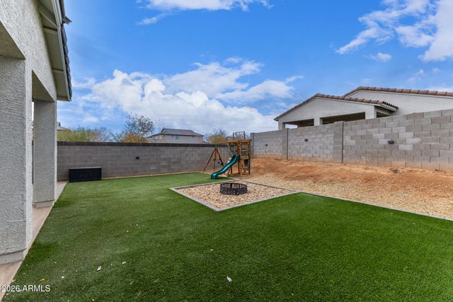 17486 W VIA DE LUNA Drive, Surprise, AZ 85387