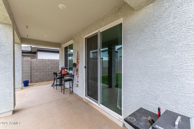 17486 W VIA DE LUNA Drive, Surprise, AZ 85387