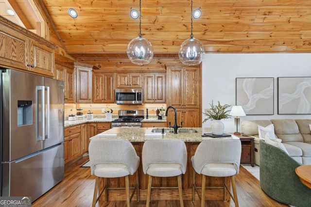 1172 Settlers Ridge Road, Ellijay, GA 30540