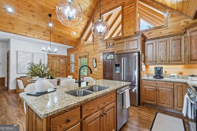 1172 Settlers Ridge Road, Ellijay, GA 30540
