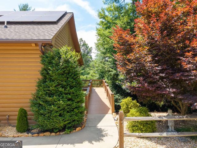 1172 Settlers Ridge Road, Ellijay, GA 30540