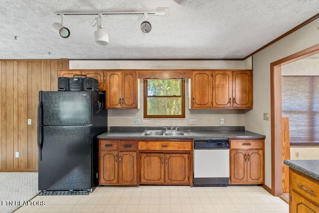 1218 Hitch Rd, Maryville, TN 37804