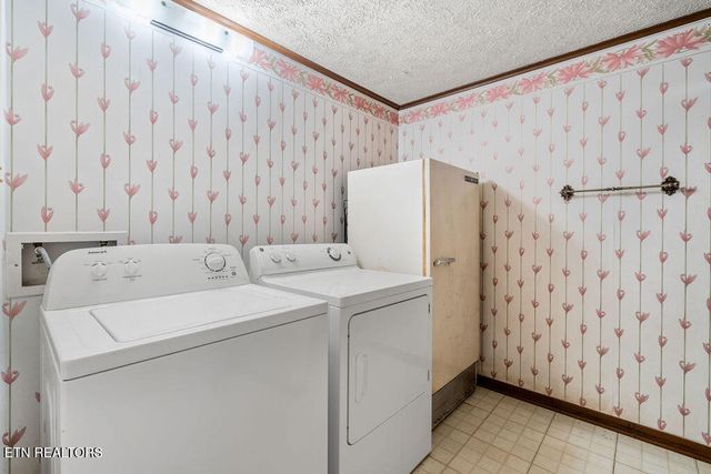 1218 Hitch Rd, Maryville, TN 37804