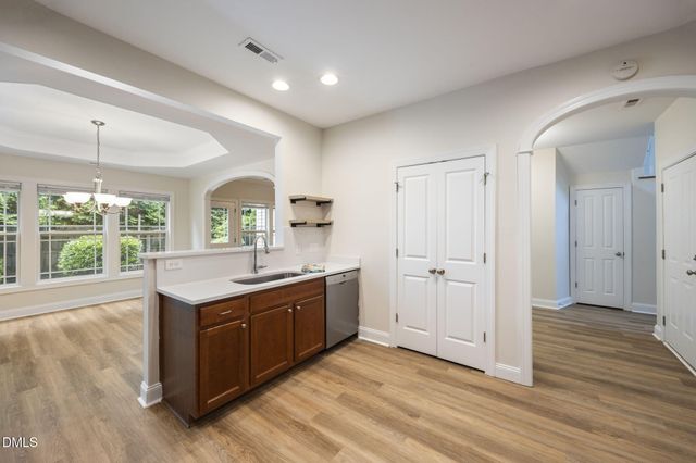 716 Ennis Creek Lane, Cary, NC 27513