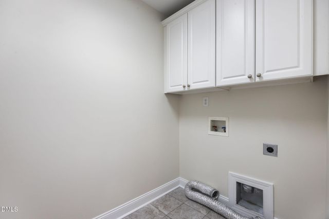 716 Ennis Creek Lane, Cary, NC 27513