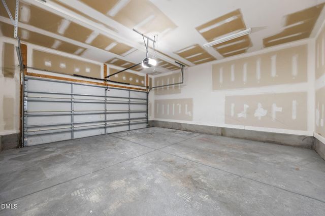 716 Ennis Creek Lane, Cary, NC 27513