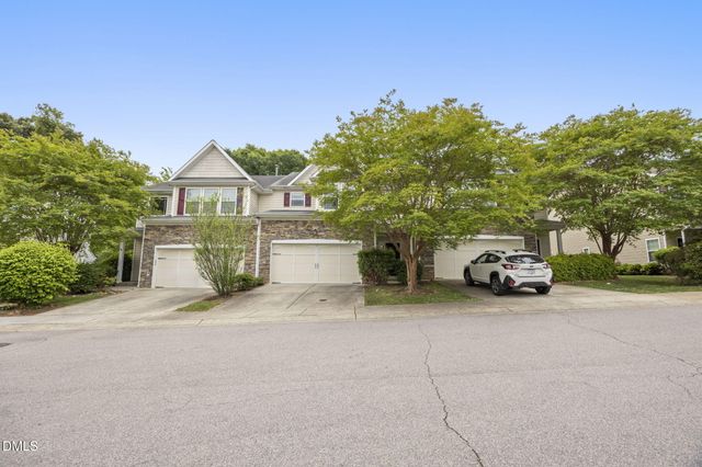 716 Ennis Creek Lane, Cary, NC 27513