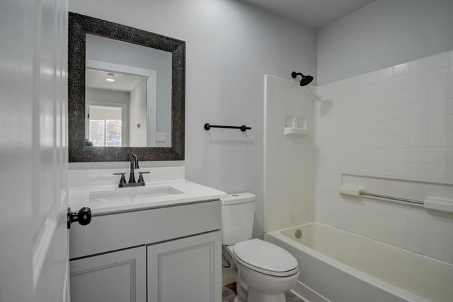 3433 Martin Meadows Drive NE, Rio Rancho, NM 87144