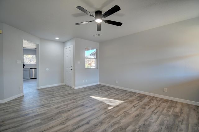 3433 Martin Meadows Drive NE, Rio Rancho, NM 87144
