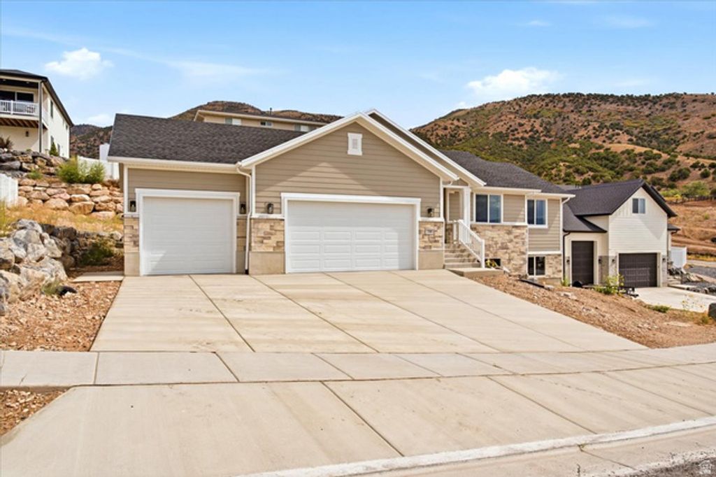 708 N SUNSET DR, Morgan, UT 84050 — photo 2