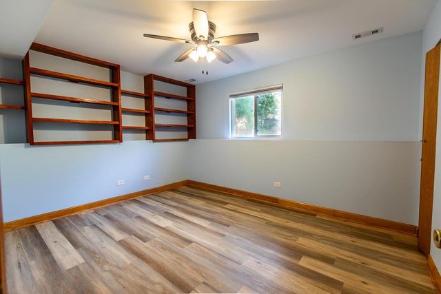 9033 271st AVENUE, Salem, WI 53168