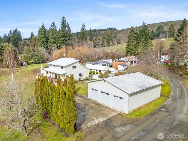 545 Davis Lake Rd, Morton, WA 98356