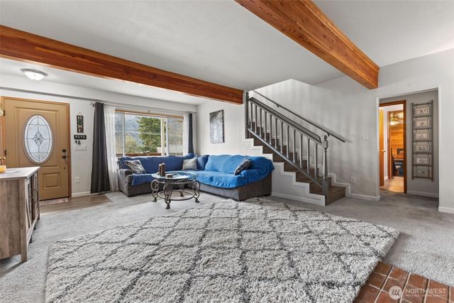 545 Davis Lake Rd, Morton, WA 98356