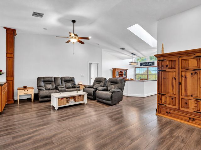 5420 PINE Circle, Coral Springs, FL 33067