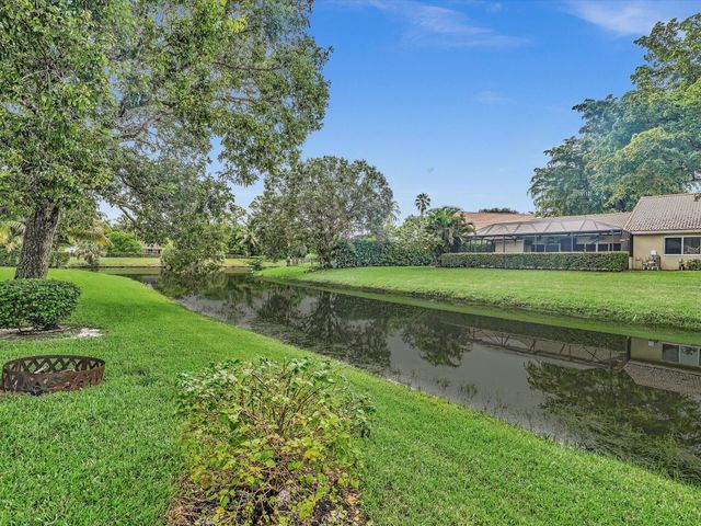 5420 PINE Circle, Coral Springs, FL 33067