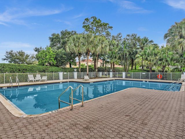 5420 PINE Circle, Coral Springs, FL 33067