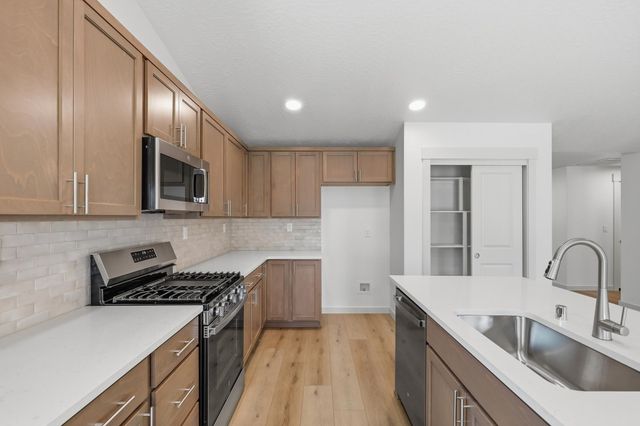 1518 W 67th Ave, Spokane, WA 99224