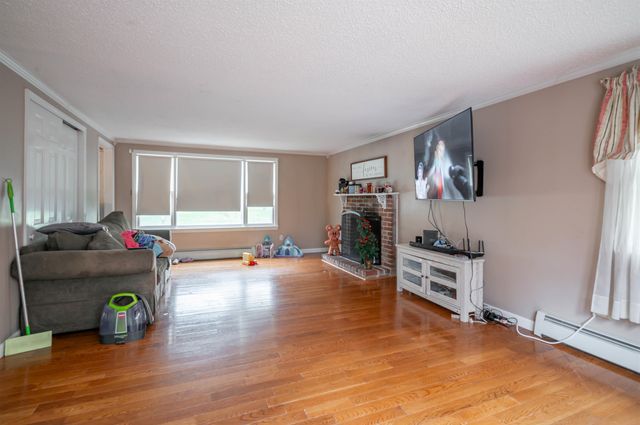 5 Lisa Terrace, Pelham, NH 03076