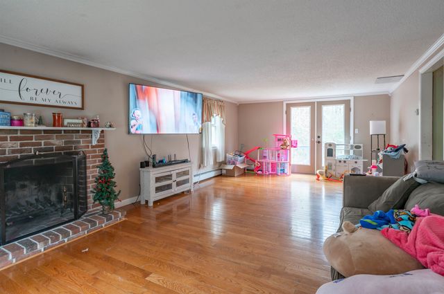 5 Lisa Terrace, Pelham, NH 03076