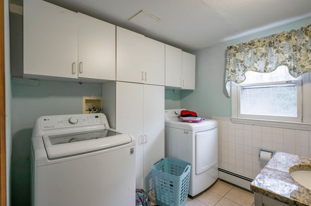5 Lisa Terrace, Pelham, NH 03076