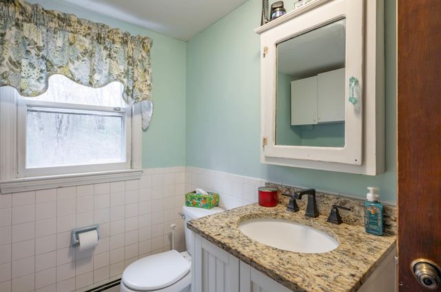 5 Lisa Terrace, Pelham, NH 03076