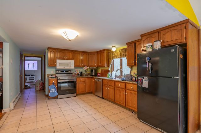 5 Lisa Terrace, Pelham, NH 03076