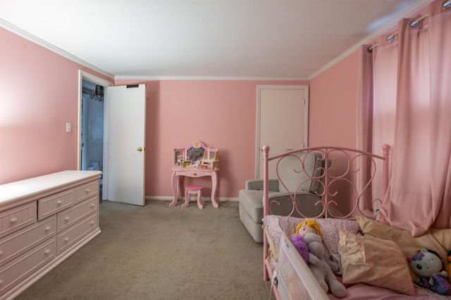 5 Lisa Terrace, Pelham, NH 03076