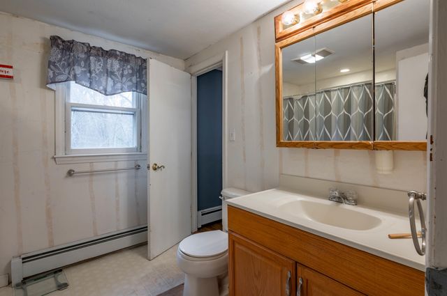 5 Lisa Terrace, Pelham, NH 03076