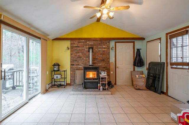 5 Lisa Terrace, Pelham, NH 03076