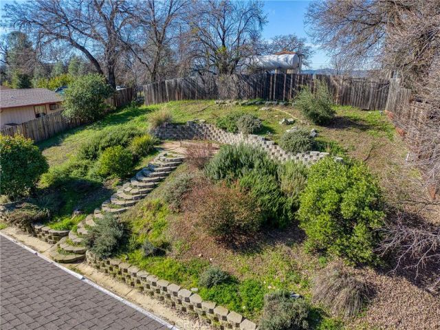 5585 Sunrise Drive, Kelseyville, CA 95451
