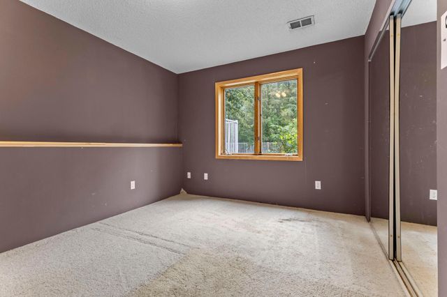 4526 137th Street W, Apple Valley, MN 55124