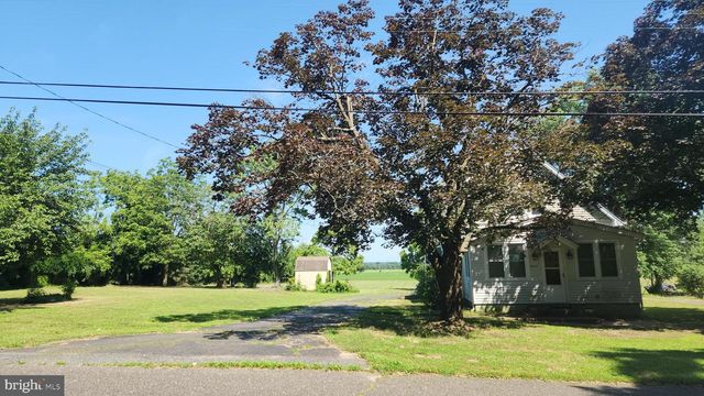 52 RIVER RD, Bridgeton, NJ 08302