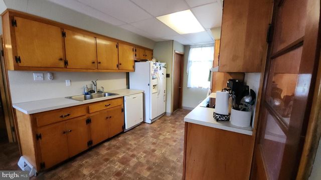 52 RIVER RD, Bridgeton, NJ 08302