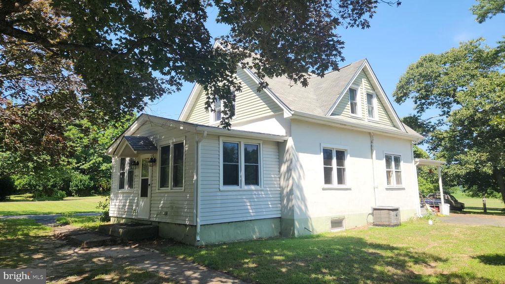 52 RIVER RD, Bridgeton, NJ 08302