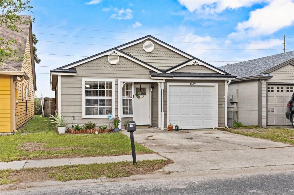1612 CHATHAM CIRCLE, Apopka, FL 32703