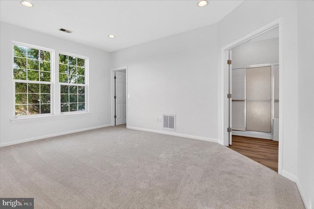 16127 DANCING LEAF PL, Dumfries, VA 22025