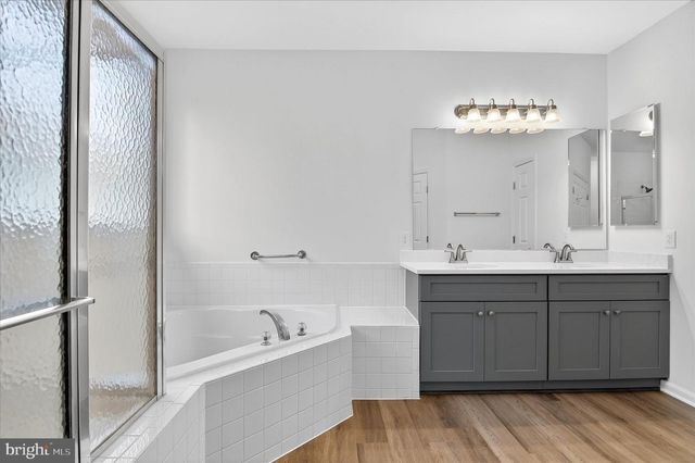 16127 DANCING LEAF PL, Dumfries, VA 22025