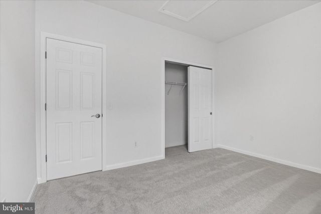 16127 DANCING LEAF PL, Dumfries, VA 22025