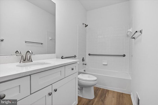 16127 DANCING LEAF PL, Dumfries, VA 22025