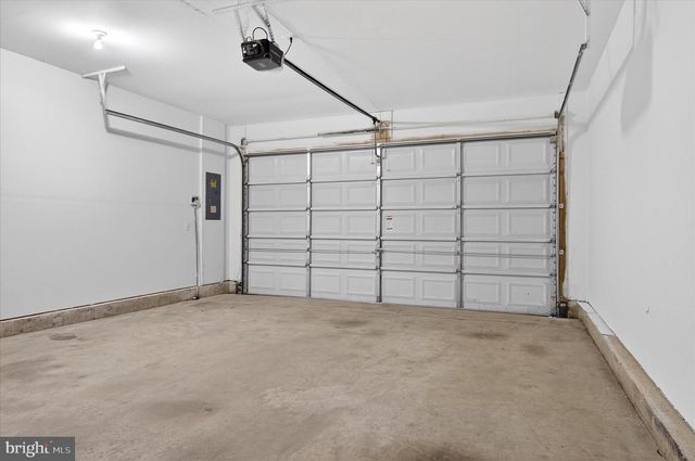 16127 DANCING LEAF PL, Dumfries, VA 22025