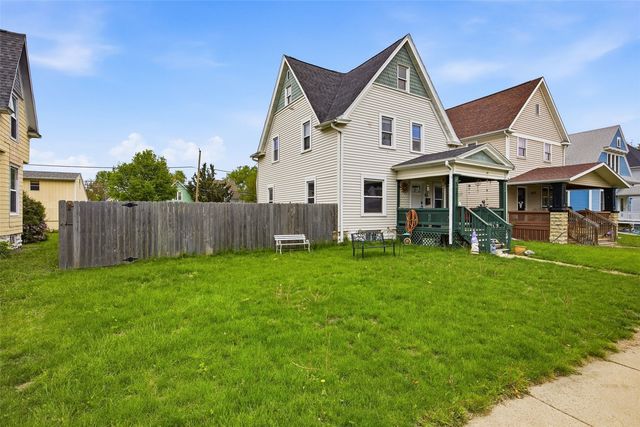 1418 4th Avenue SE, Cedar Rapids, IA 52403