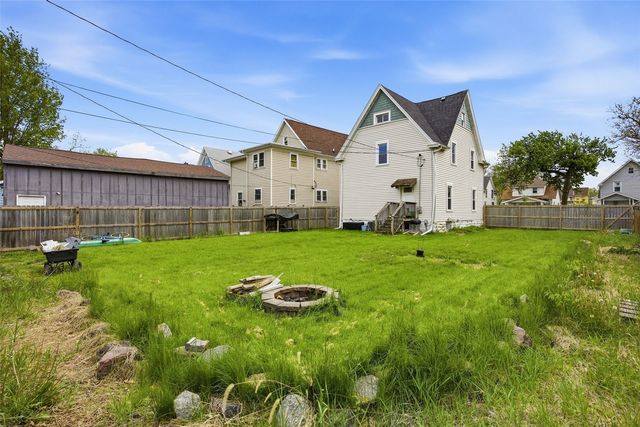 1418 4th Avenue SE, Cedar Rapids, IA 52403