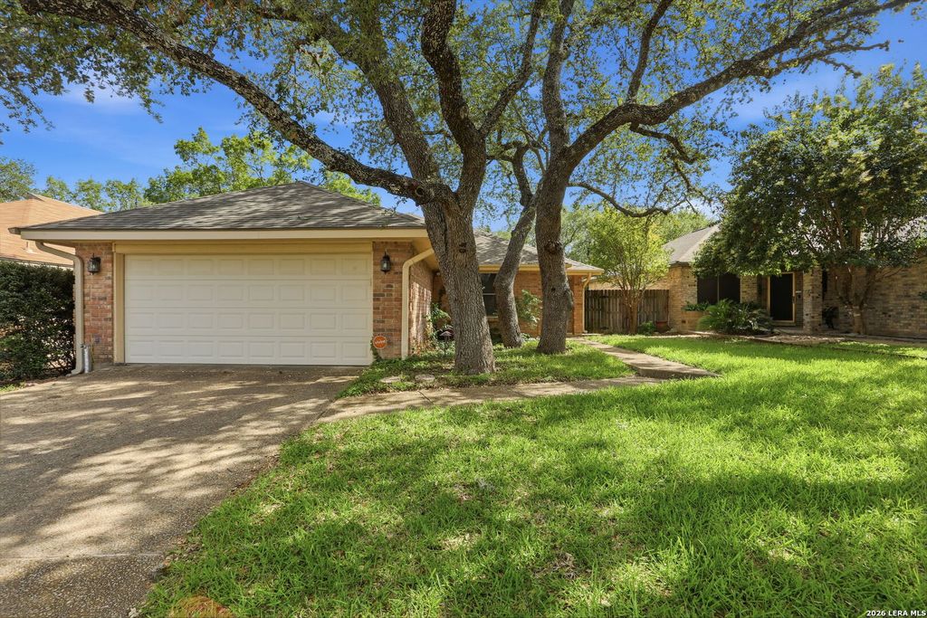 1826 Encino Rio, San Antonio, TX 78259